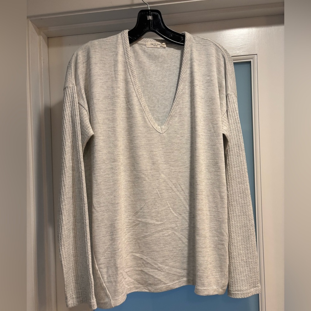 Women's Rag & Bone V-neck Sweater - Light Gray